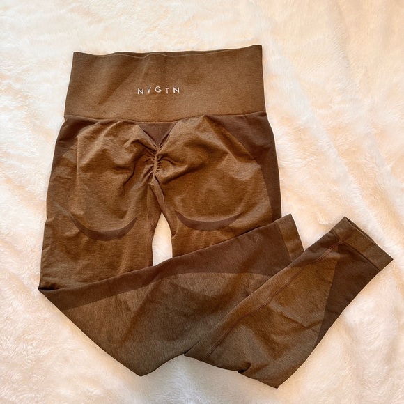Mocha Contour 2.0 Seamless Leggings size M - Picture 4 of 6